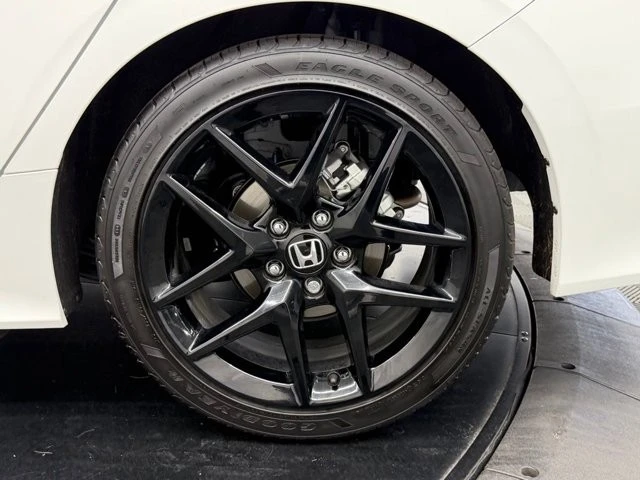 2026 Honda Civic 11th Gen - Image 14 of 31