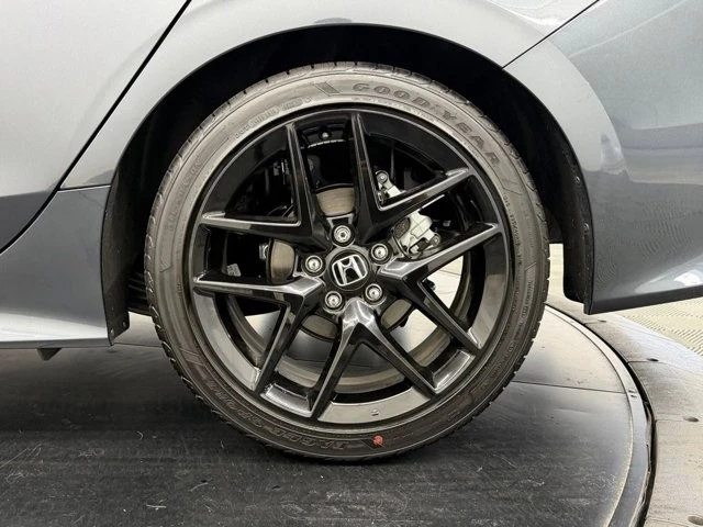 2026 Honda Civic 11th Gen - Image 14 of 31