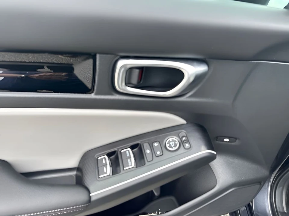 2026 Honda Civic 11th Gen - Image 16 of 24