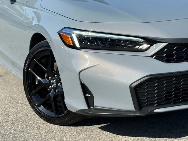 2026 Honda Civic 11th Gen - Image 4 of 30