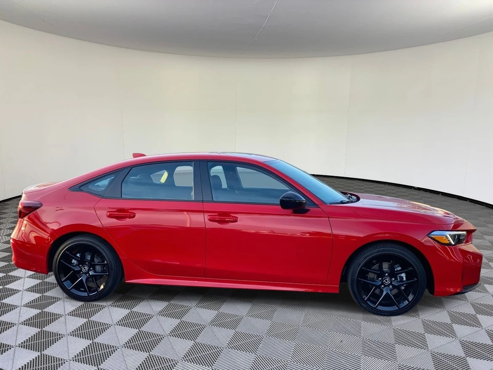 2026 Honda Civic 11th Gen - Image 2 of 14
