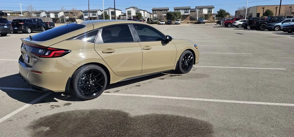 2026 Honda Civic 11th Gen - Image 3 of 8