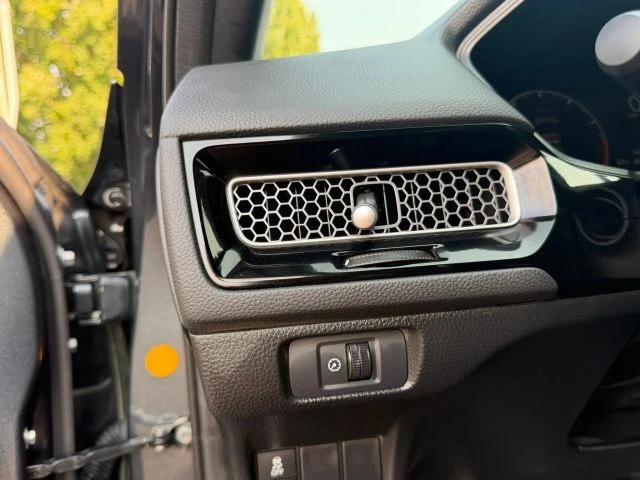 2026 Honda Civic 11th Gen - Image 18 of 31