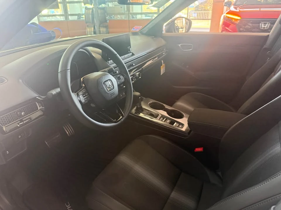 2026 Honda Civic 11th Gen - Image 4 of 13