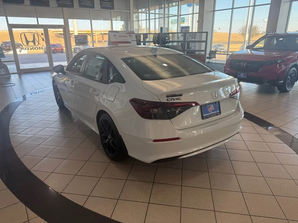 2026 Honda Civic 11th Gen - Image 9 of 13
