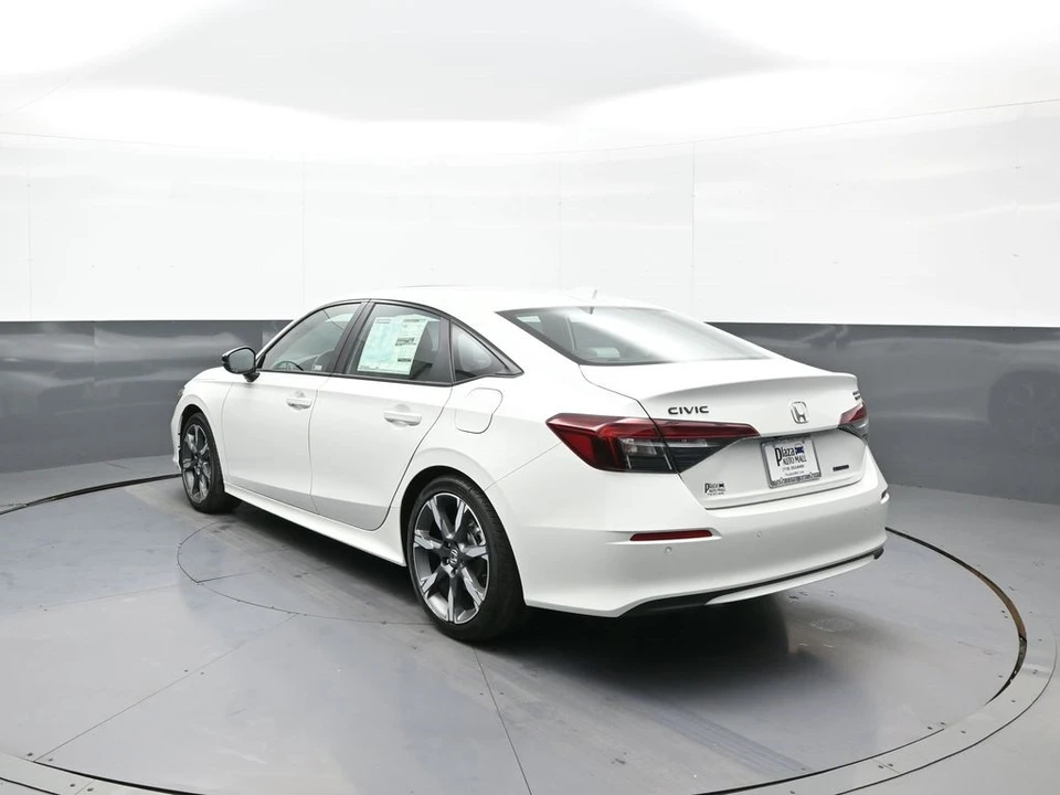 2026 Honda Civic 11th Gen - Image 8 of 12
