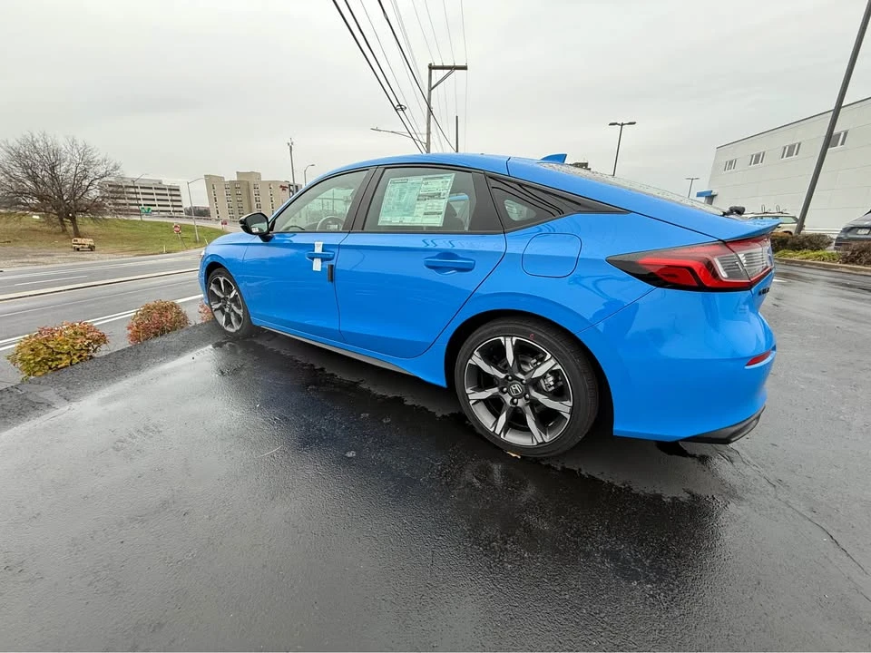 2026 Honda Civic 11th Gen - Image 2 of 4