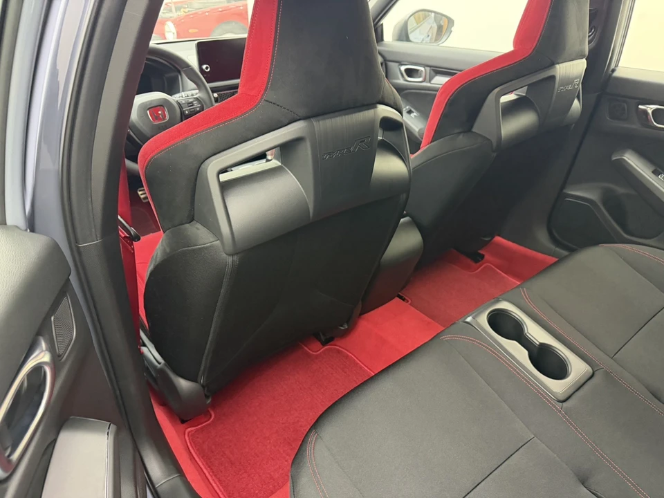 2026 Honda FL5 Civic Type R - Image 5 of 9