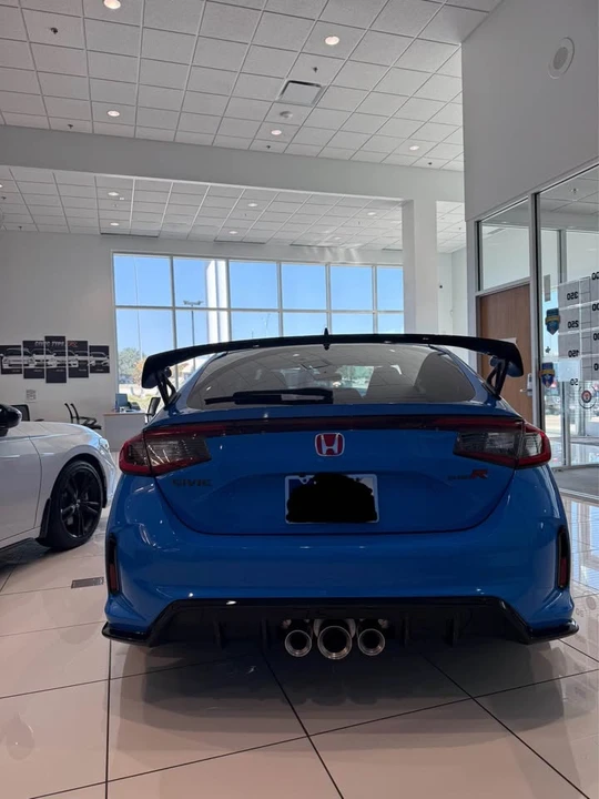 2026 Honda FL5 Civic Type R - Image 3 of 3