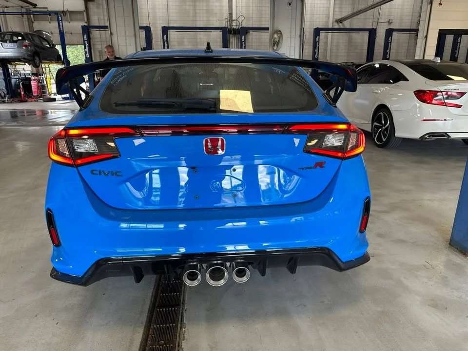 2026 Honda FL5 Civic Type R - Image 5 of 11