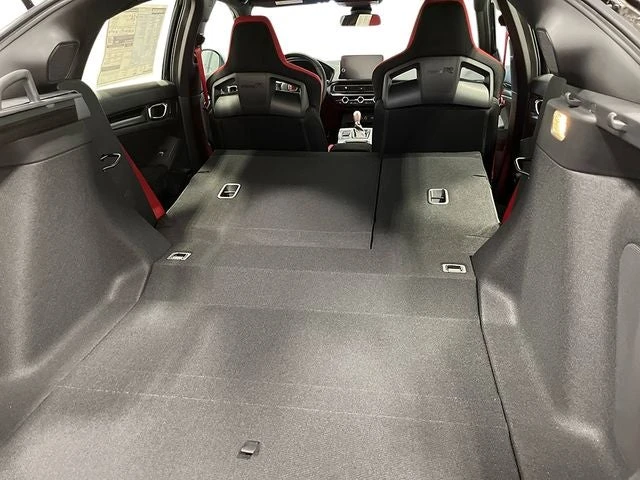 2026 Honda FL5 Civic Type R - Image 22 of 31
