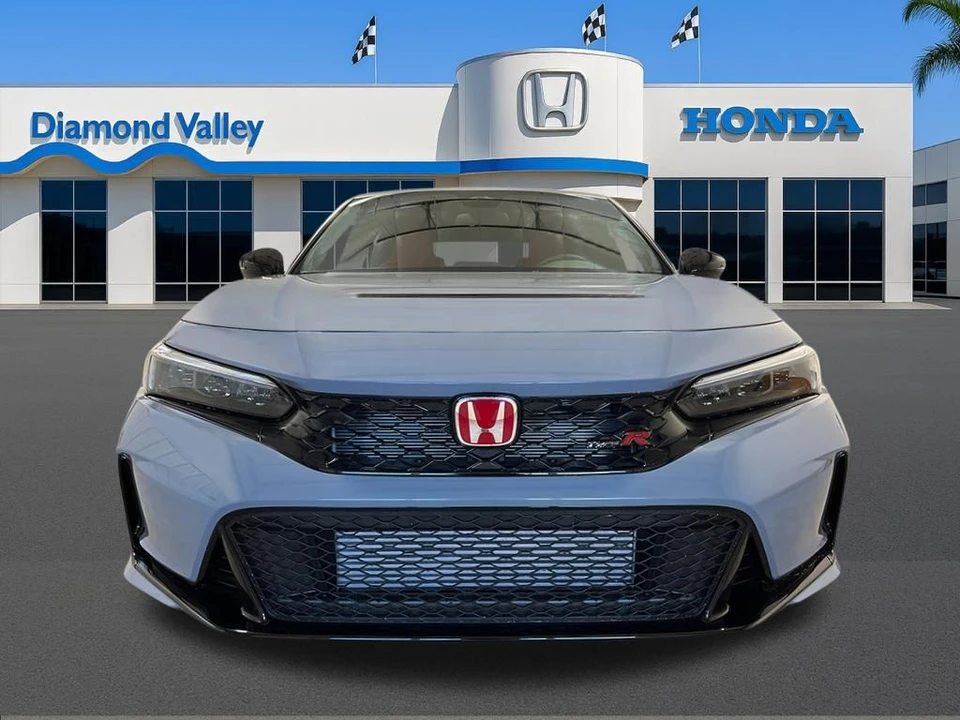 2026 Honda FL5 Civic Type R - Image 8 of 28