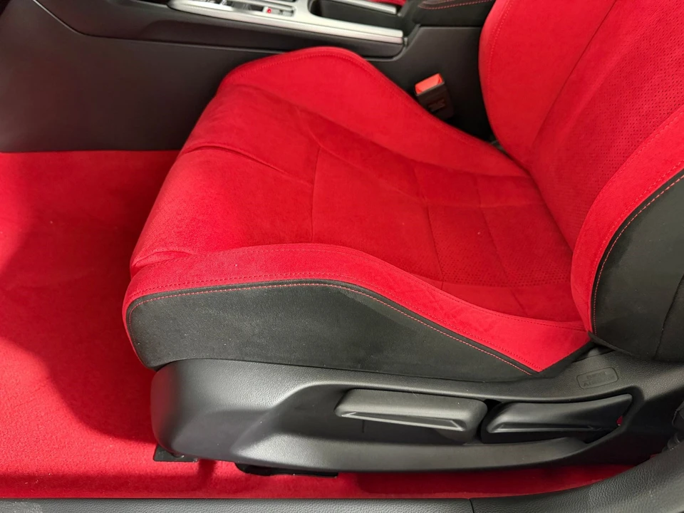 2026 Honda FL5 Civic Type R - Image 11 of 25