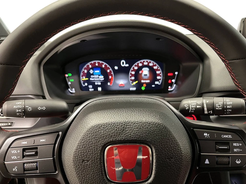 2026 Honda FL5 Civic Type R - Image 18 of 24