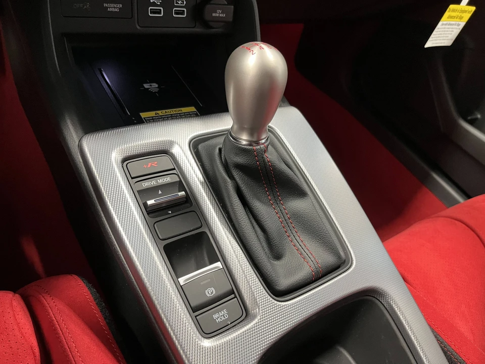 2026 Honda FL5 Civic Type R - Image 17 of 24