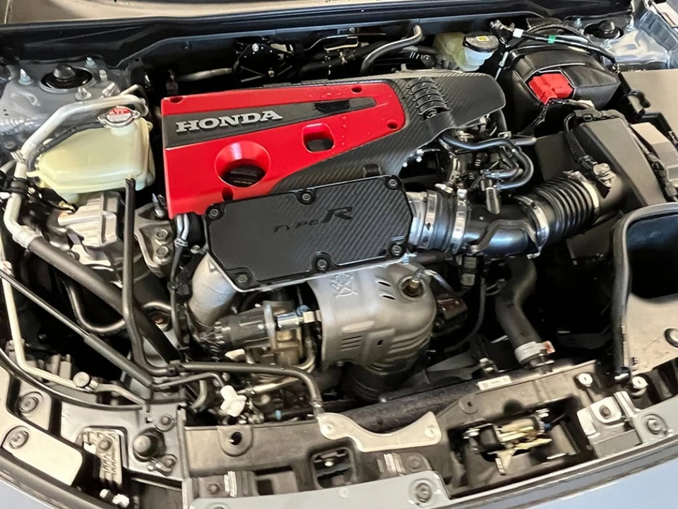 2026 Honda FL5 Civic Type R - Image 11 of 24