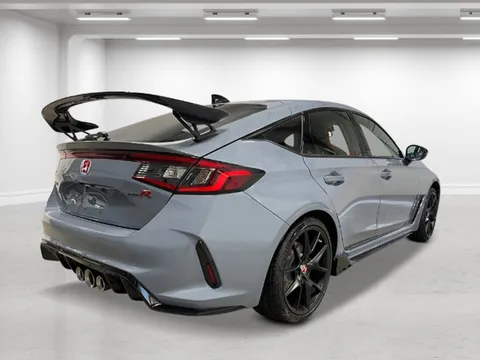 2026 Honda FL5 Civic Type R - Image 3 of 24