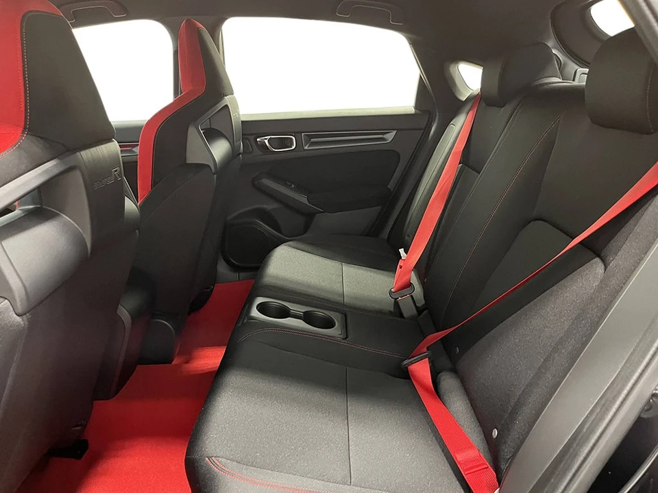 2026 Honda FL5 Civic Type R - Image 24 of 24