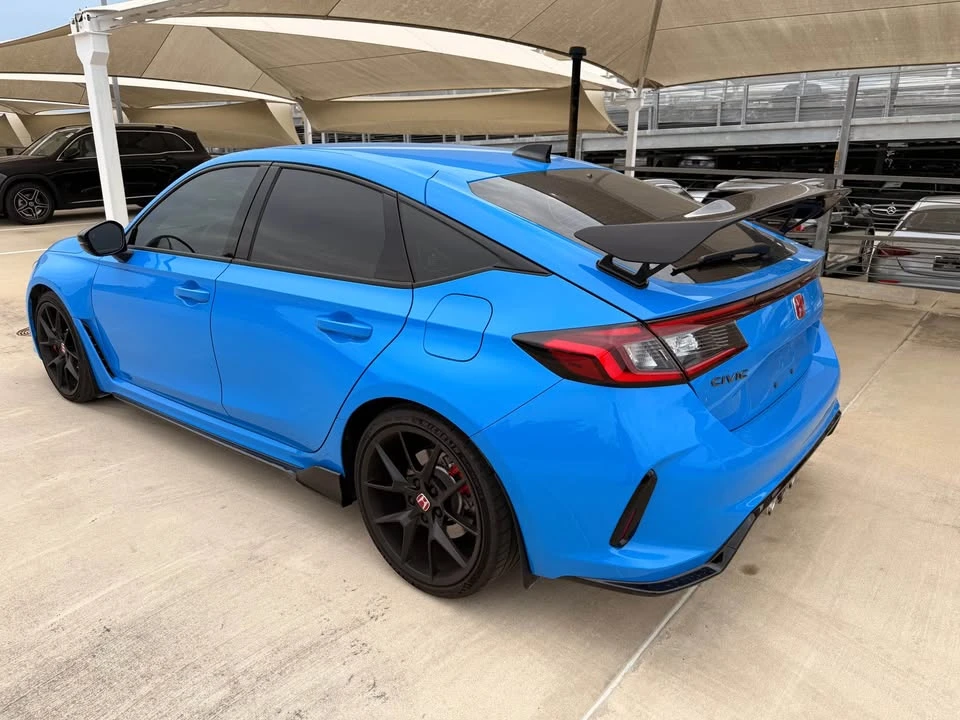 2026 Honda FL5 Civic Type R - Image 5 of 12