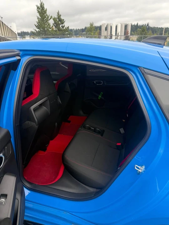 2026 Honda FL5 Civic Type R - Image 6 of 6