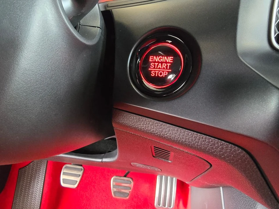 2026 Honda FL5 Civic Type R - Image 28 of 31