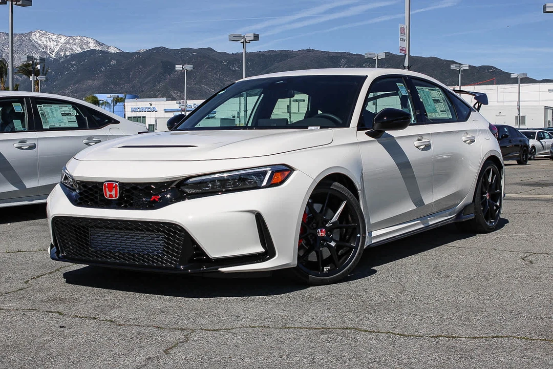 2026 Honda FL5 Civic Type R - Image 1 of 27