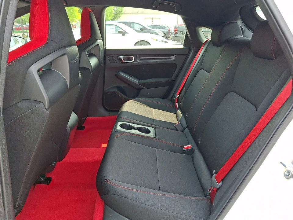 2026 Honda FL5 Civic Type R - Image 5 of 14