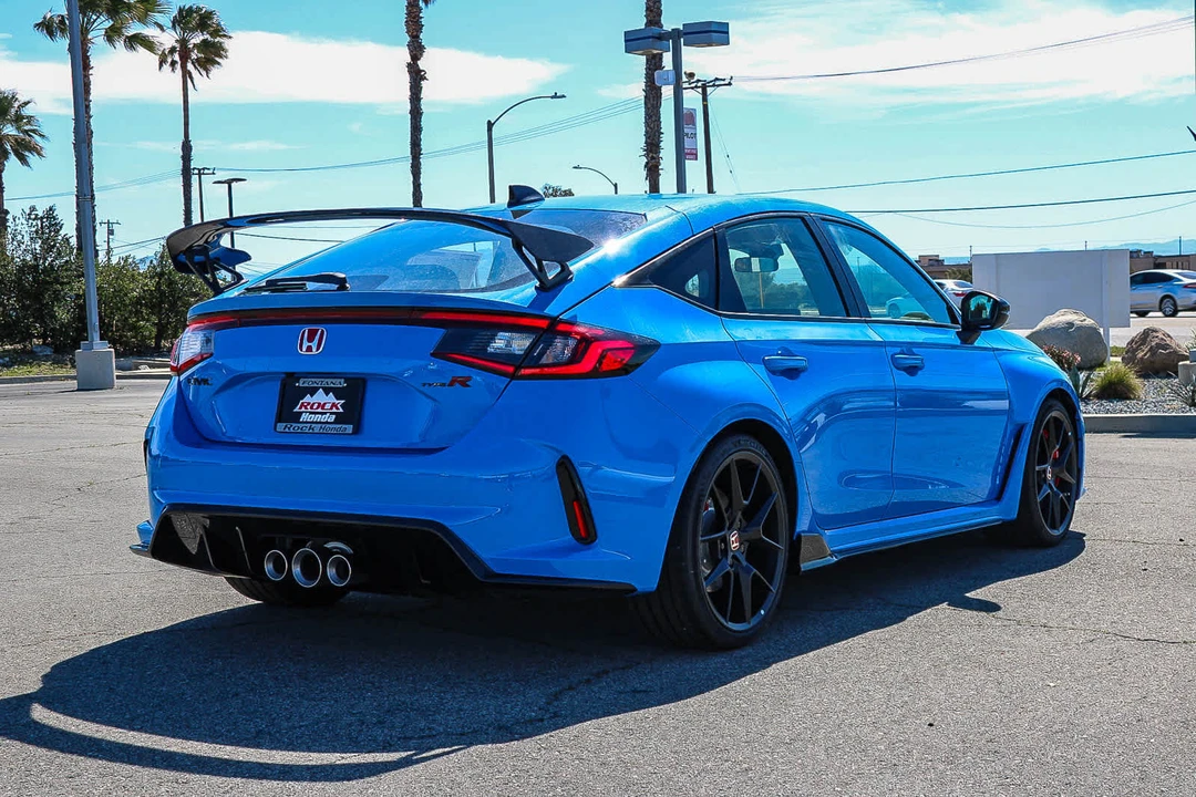 2026 Honda FL5 Civic Type R - Image 4 of 26