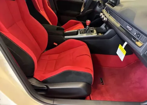 2026 Honda FL5 Civic Type R - Image 4 of 6