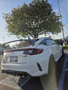 2026 Honda FL5 Civic Type R - Image 2 of 7