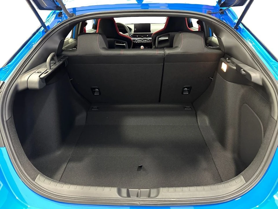 2026 Honda FL5 Civic Type R - Image 10 of 11