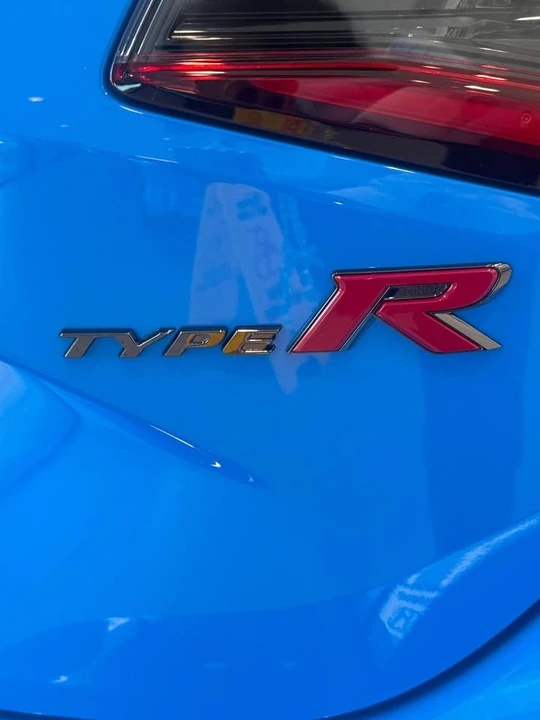 2026 Honda FL5 Civic Type R - Image 8 of 9