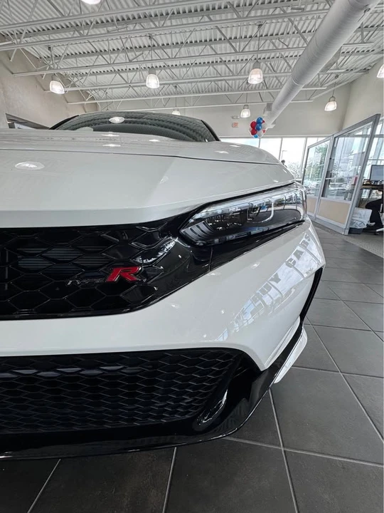 2026 Honda FL5 Civic Type R - Image 2 of 13