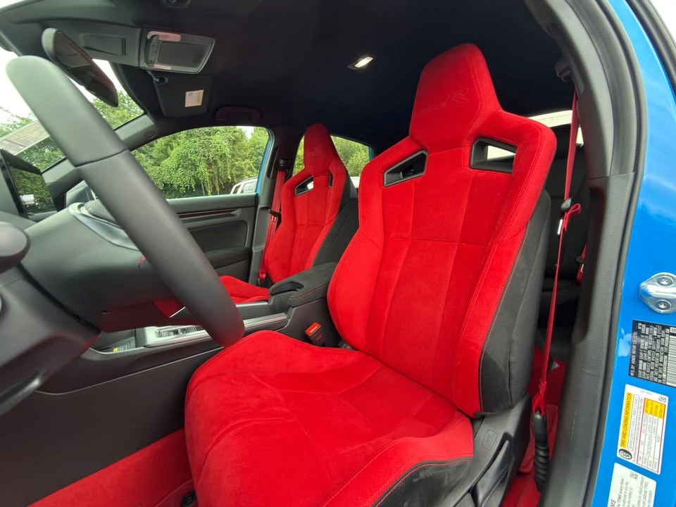 2026 Honda FL5 Civic Type R - Image 17 of 20