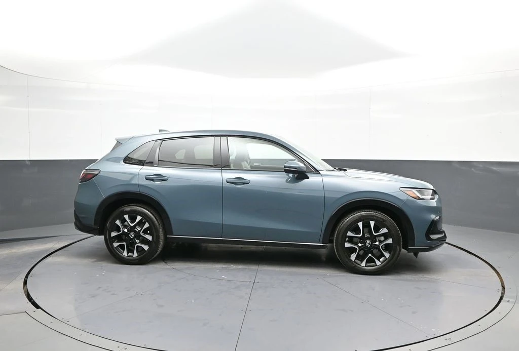 2026 Honda HR-V 3rd Gen - Image 5 of 12