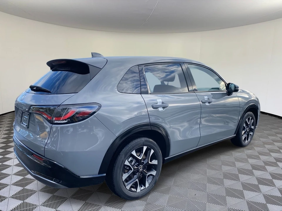 2026 Honda HR-V 3rd Gen - Image 4 of 15