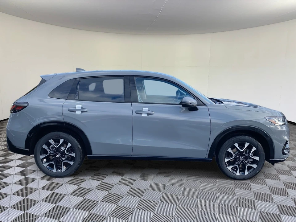 2026 Honda HR-V 3rd Gen - Image 2 of 15