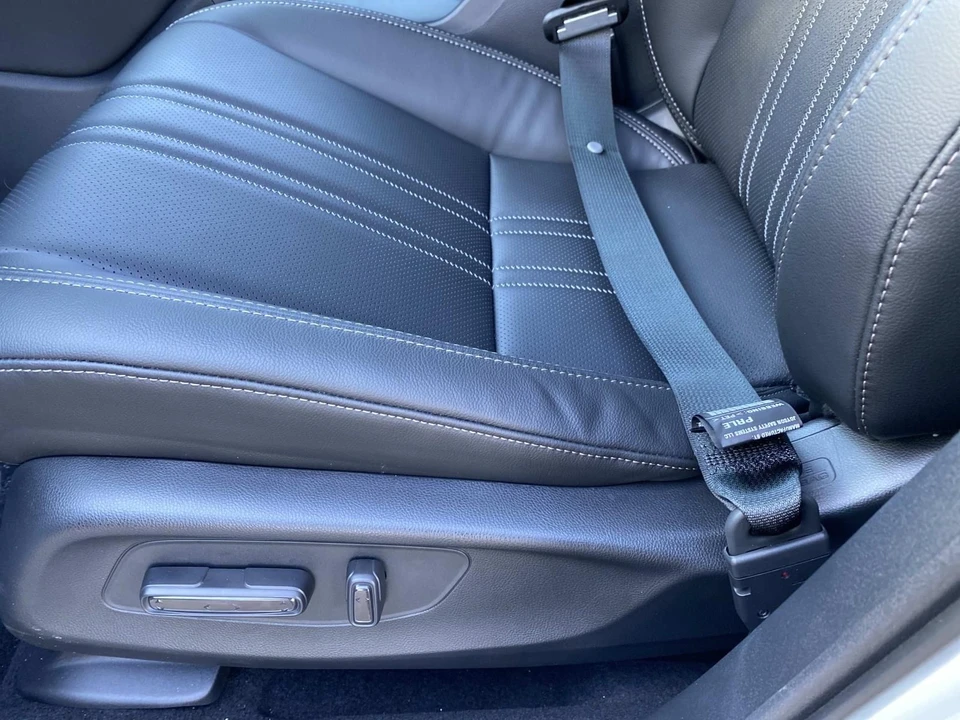 2026 Honda HR-V 3rd Gen - Image 10 of 14
