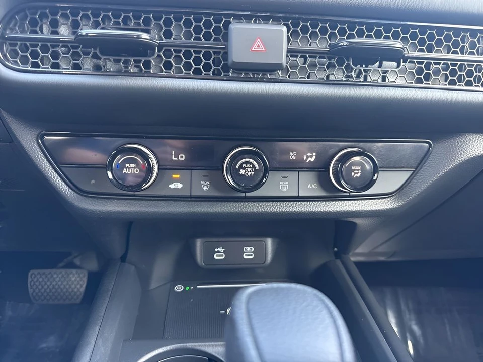2026 Honda HR-V 3rd Gen - Image 17 of 21