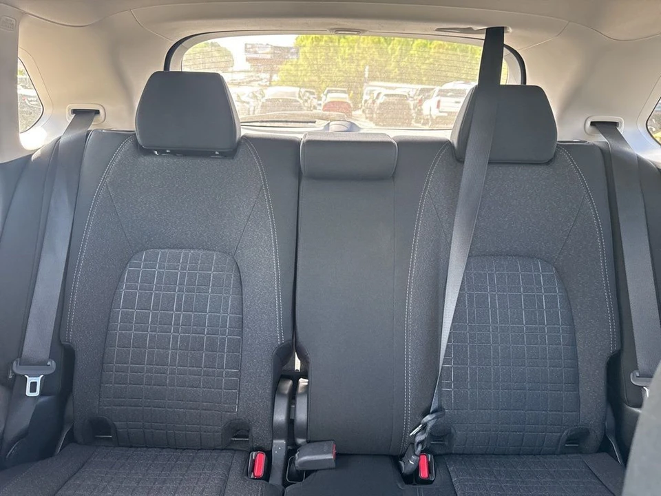 2026 Honda HR-V 3rd Gen - Image 10 of 21