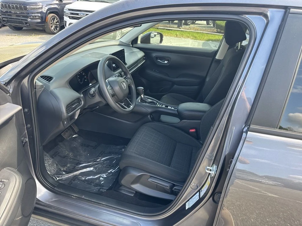 2026 Honda HR-V 3rd Gen - Image 9 of 21