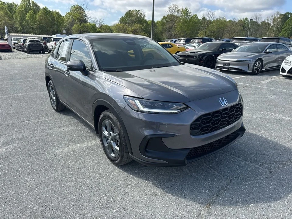 2026 Honda HR-V 3rd Gen - Image 7 of 21