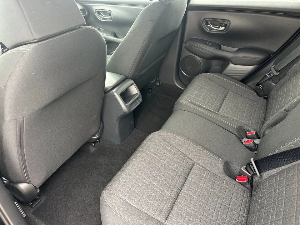 2026 Honda HR-V 3rd Gen - Image 12 of 31