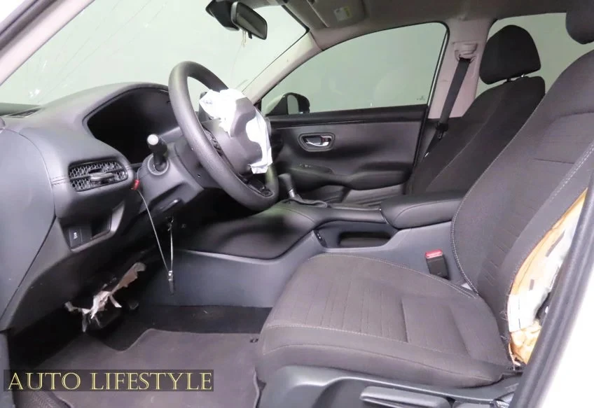 2026 Honda HR-V 3rd Gen - Image 19 of 31