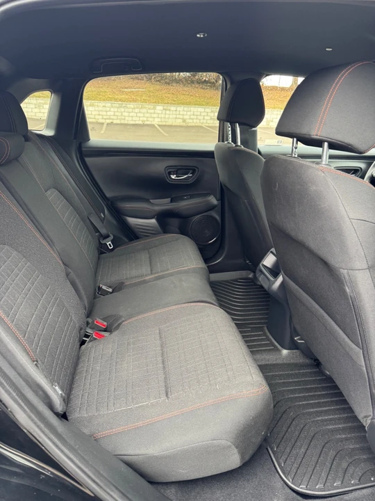 2026 Honda HR-V 3rd Gen - Image 14 of 17