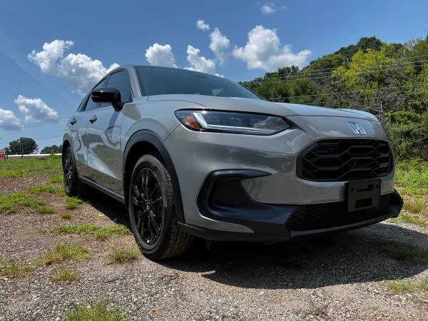 2026 Honda HR-V 3rd Gen - Image 2 of 20