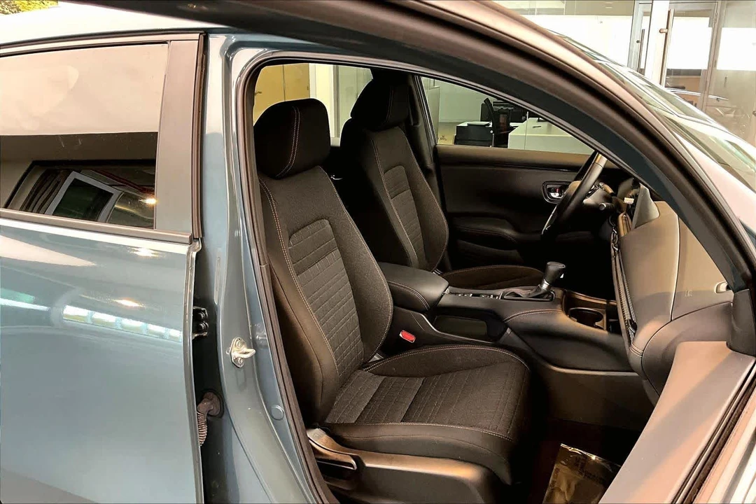 2026 Honda HR-V 3rd Gen - Image 9 of 12