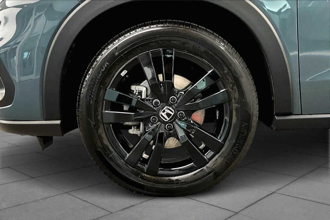 2026 Honda HR-V 3rd Gen - Image 11 of 12