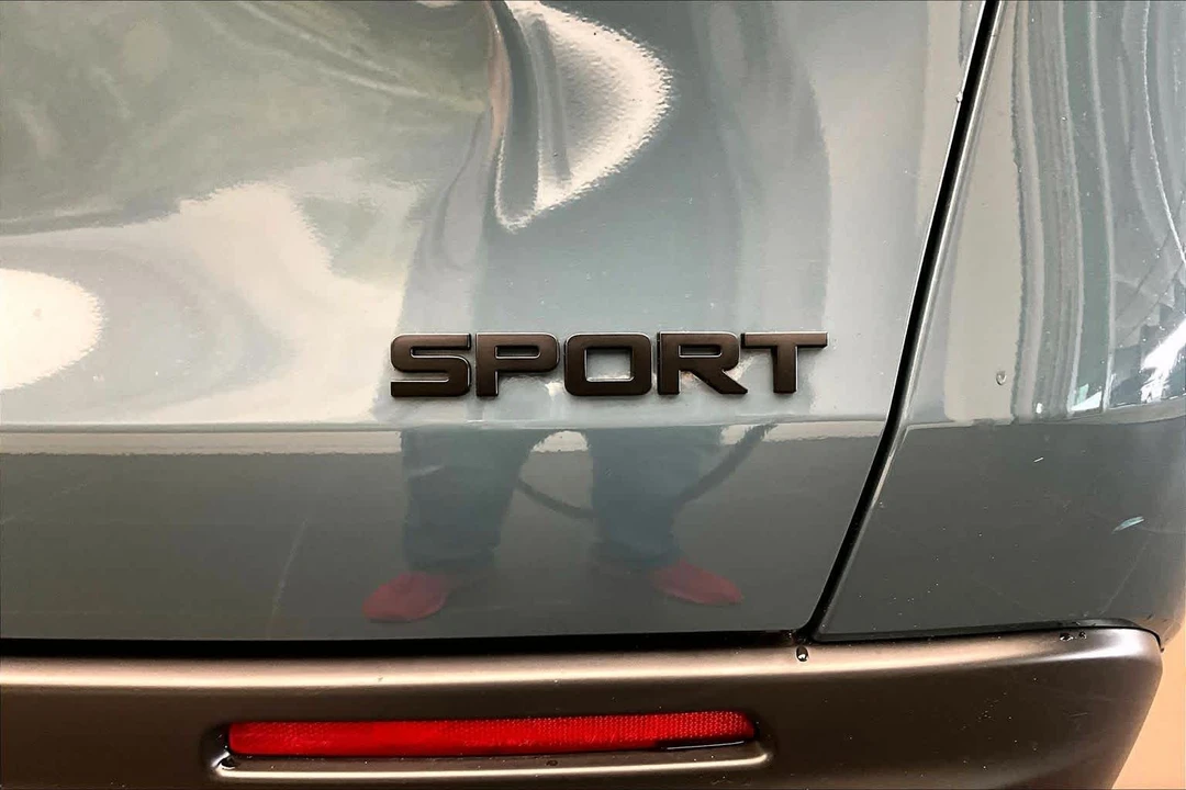 2026 Honda HR-V 3rd Gen - Image 10 of 12
