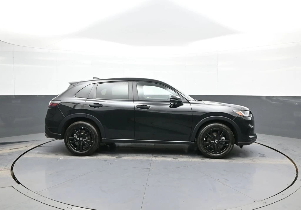 2026 Honda HR-V 3rd Gen - Image 5 of 12